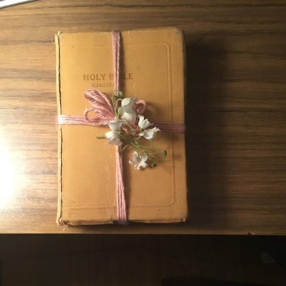 Meet your Posher, Judy - Picture 1 of 1